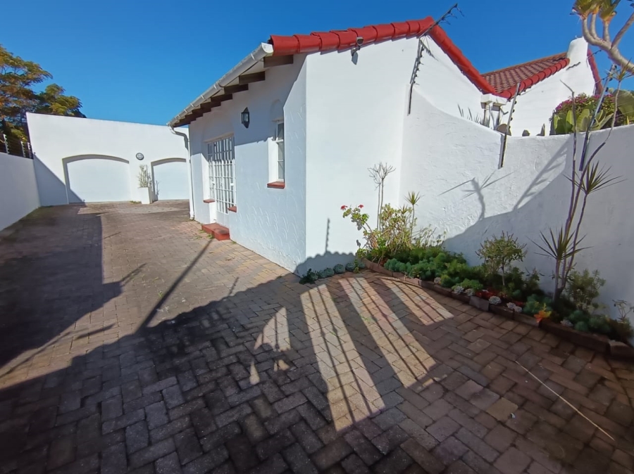 4 Bedroom Property for Sale in Malabar Eastern Cape